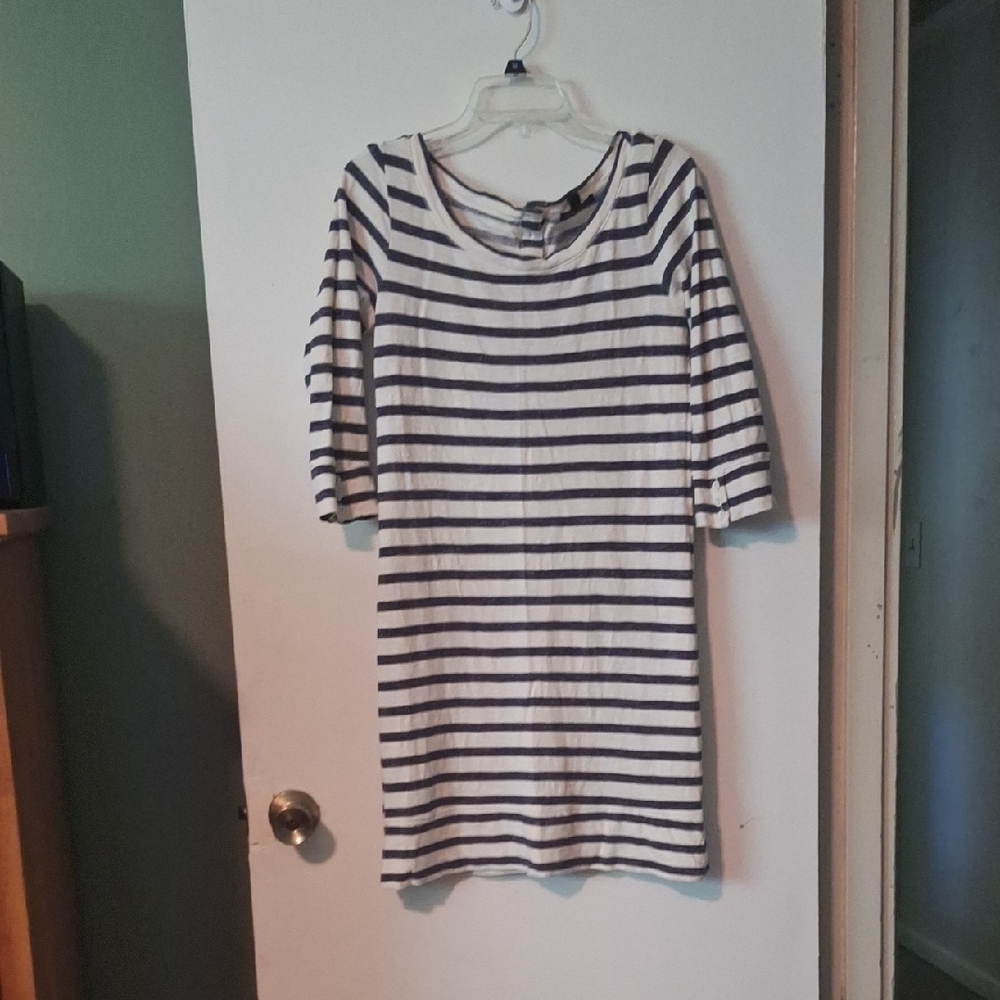 Banana Republic Navy and Cream Striped Top